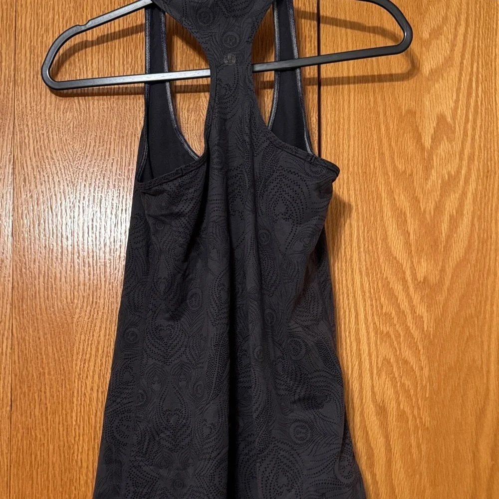 Lululemon Athletica gray/black Women's Tank Top
